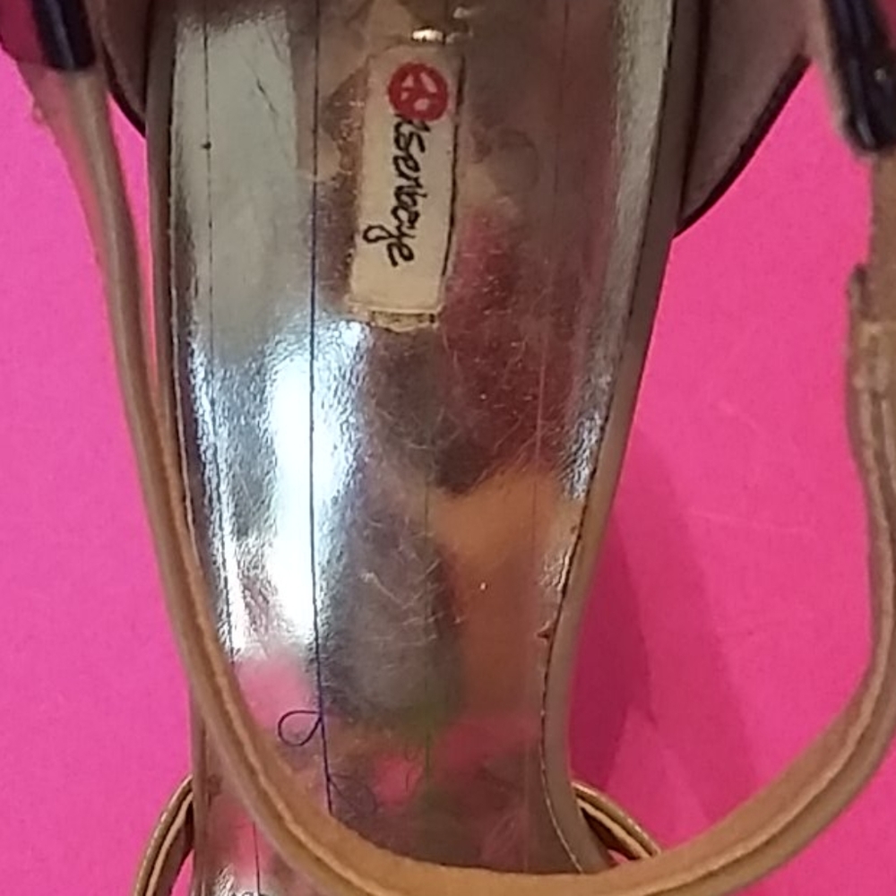 Shoes - Picture 3 of 3